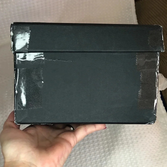 Rag & Bone | RB1 Low Top Sneakers | Dove Velvet Size 8 - Picture 17 of 17